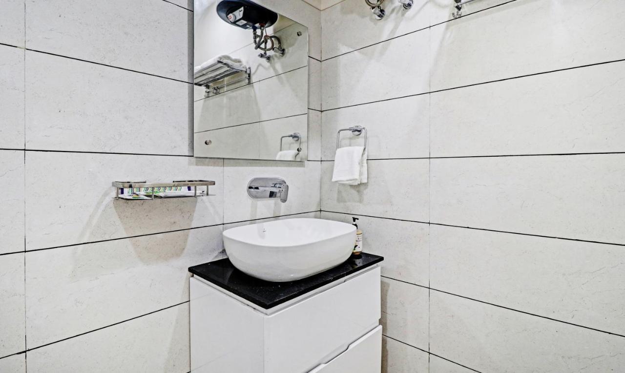 Hotel Treebo Kamron Regency Sector 80 Mohali Exteriér fotografie
