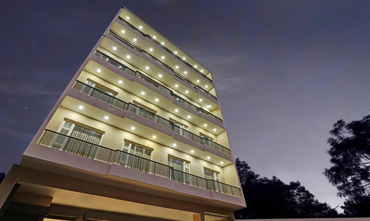 Hotel Treebo Kamron Regency Sector 80 Mohali Exteriér fotografie