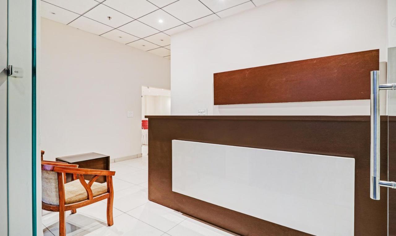 Hotel Treebo Kamron Regency Sector 80 Mohali Exteriér fotografie